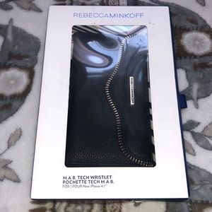 iPhone 6 or iPhone 7 case